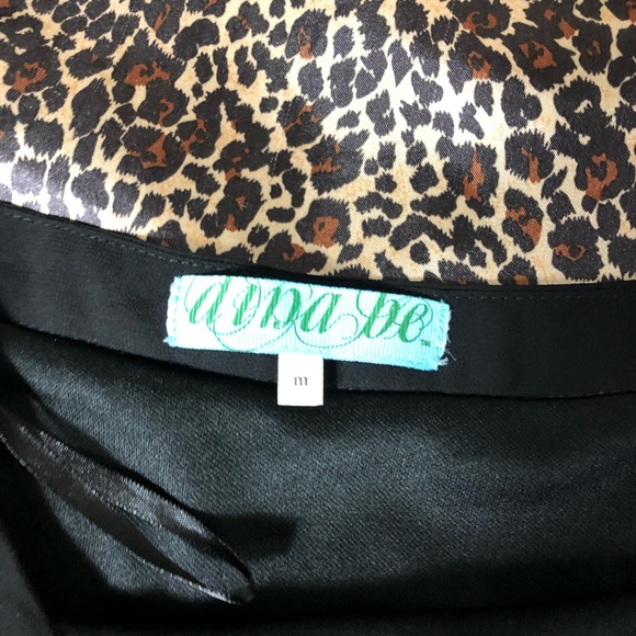 2 / $10 Dina Be Black Gold Beaded Skater Cut Skirt - Picture 10 of 10